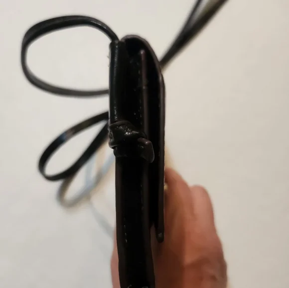 Vintage HOBO Black Leather Crossbody Bag EUC - Picture 11 of 15